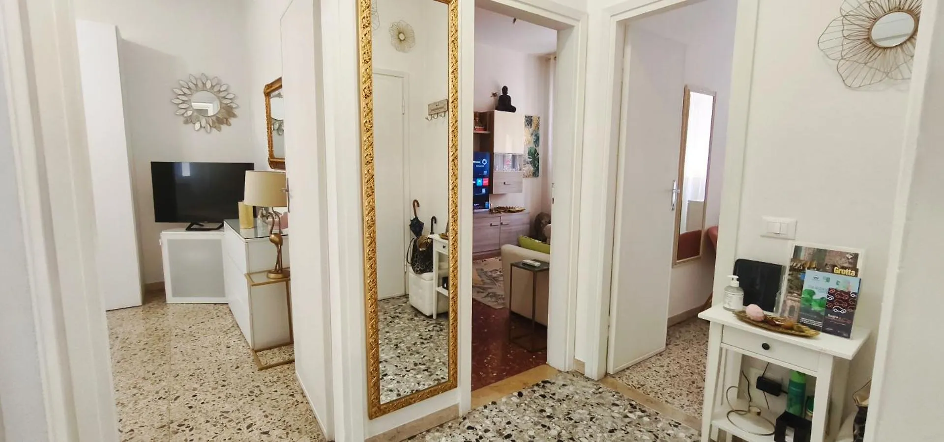 Boutique Apartment With Terrace Viareggio